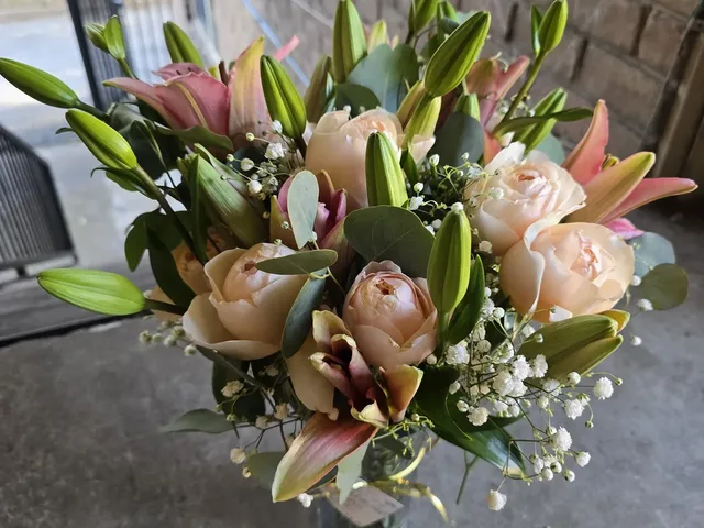 Nirvana — designer's choice peach and pink bouquet | Lola in Bloom Houston