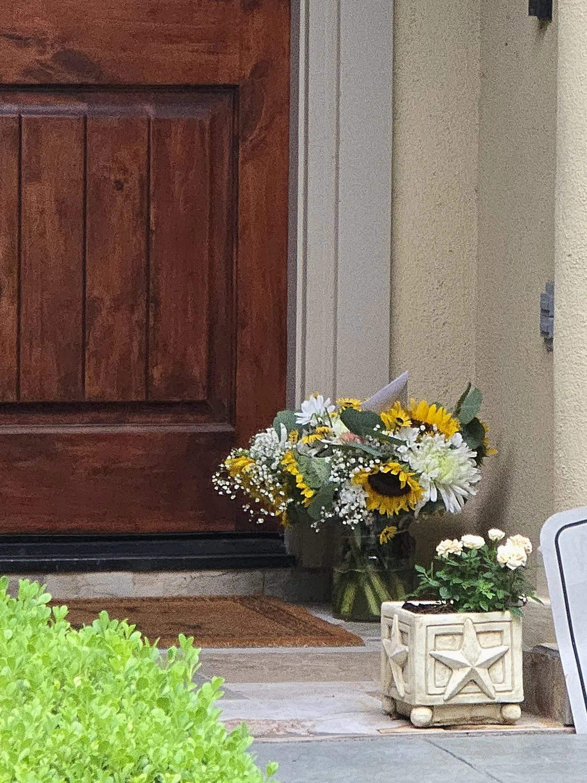 Sunflower arrangement delivered to Houston home doorstep — Lola in Bloom same-day flower delivery Houston